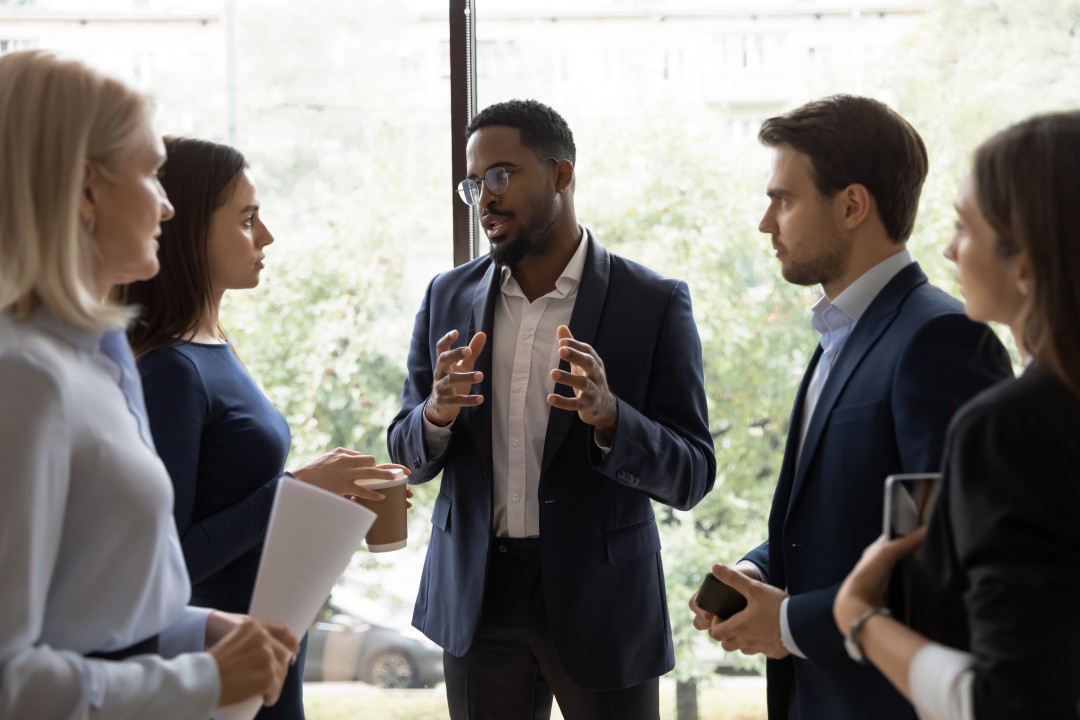 The Role of a Leadership Coach in Building Stronger Leaders